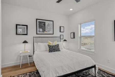 The Frida Villa Bentonville Luaran gambar
