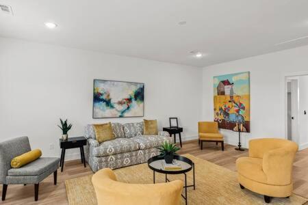 The Frida Villa Bentonville Luaran gambar